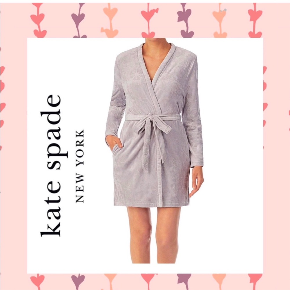 NWOT. Kate Spade Gray embossed Wrap Front Robe.